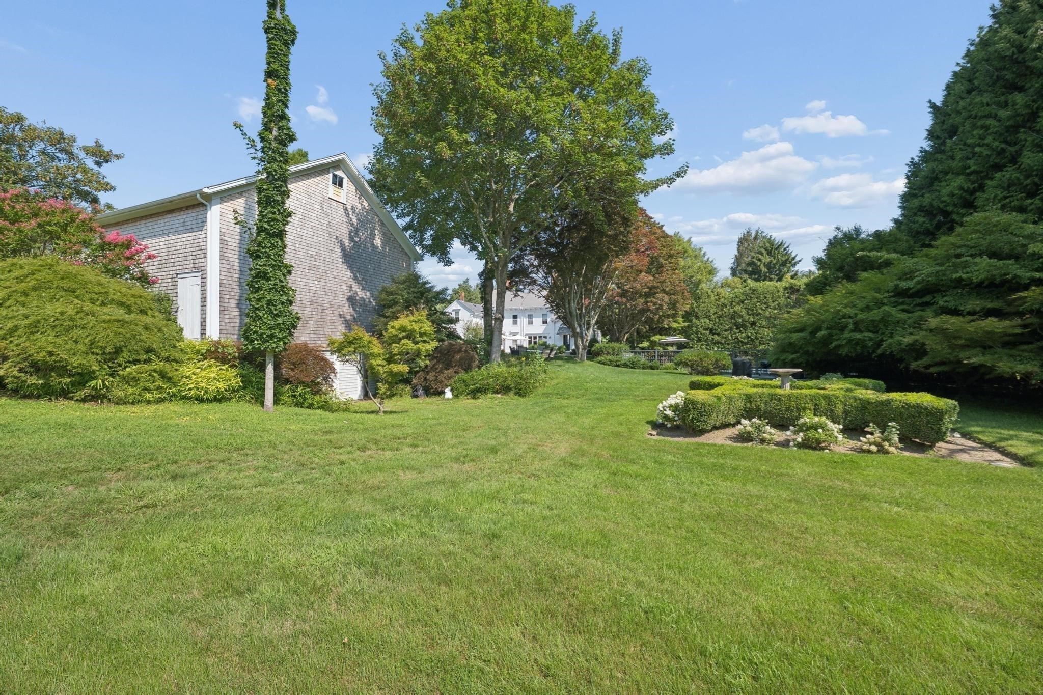288 Russells Mills Rd, Dartmouth, MA 02748 - Image 8