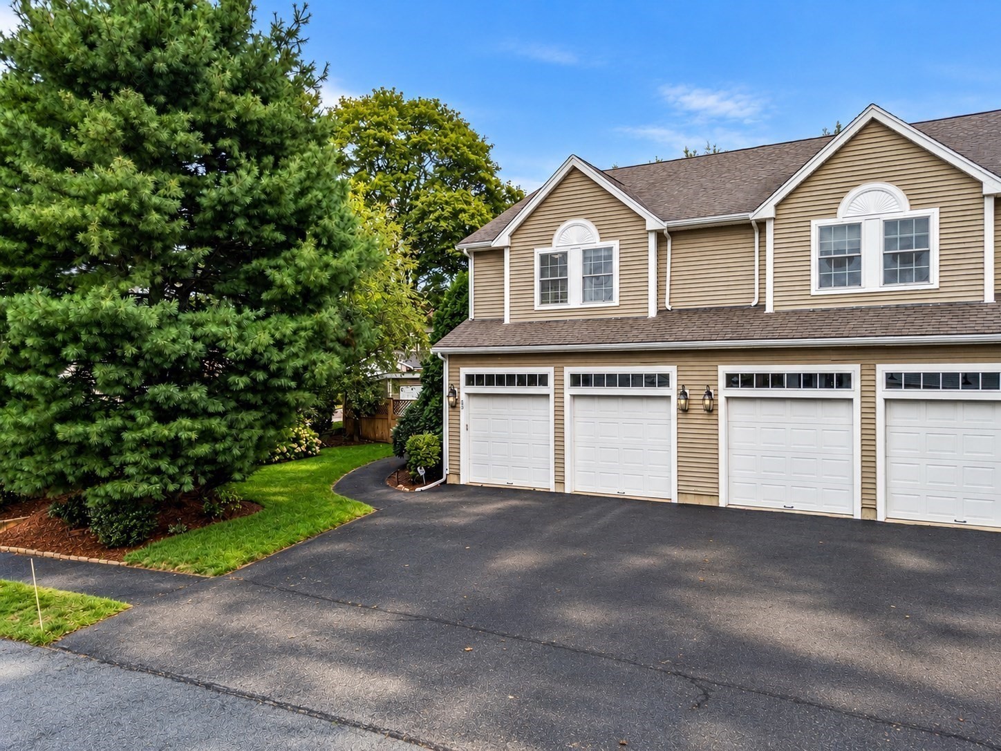 65 Crescent Rd Unit 65, Needham, MA 02494 - Image 2