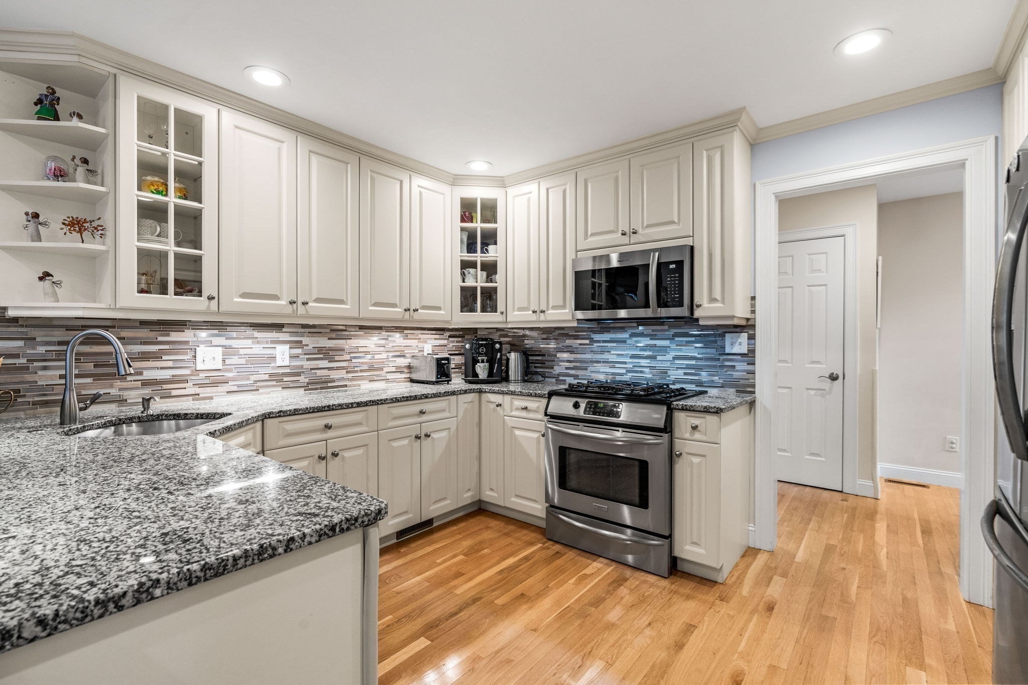 65 Crescent Rd Unit 65, Needham, MA 02494 - Image 11