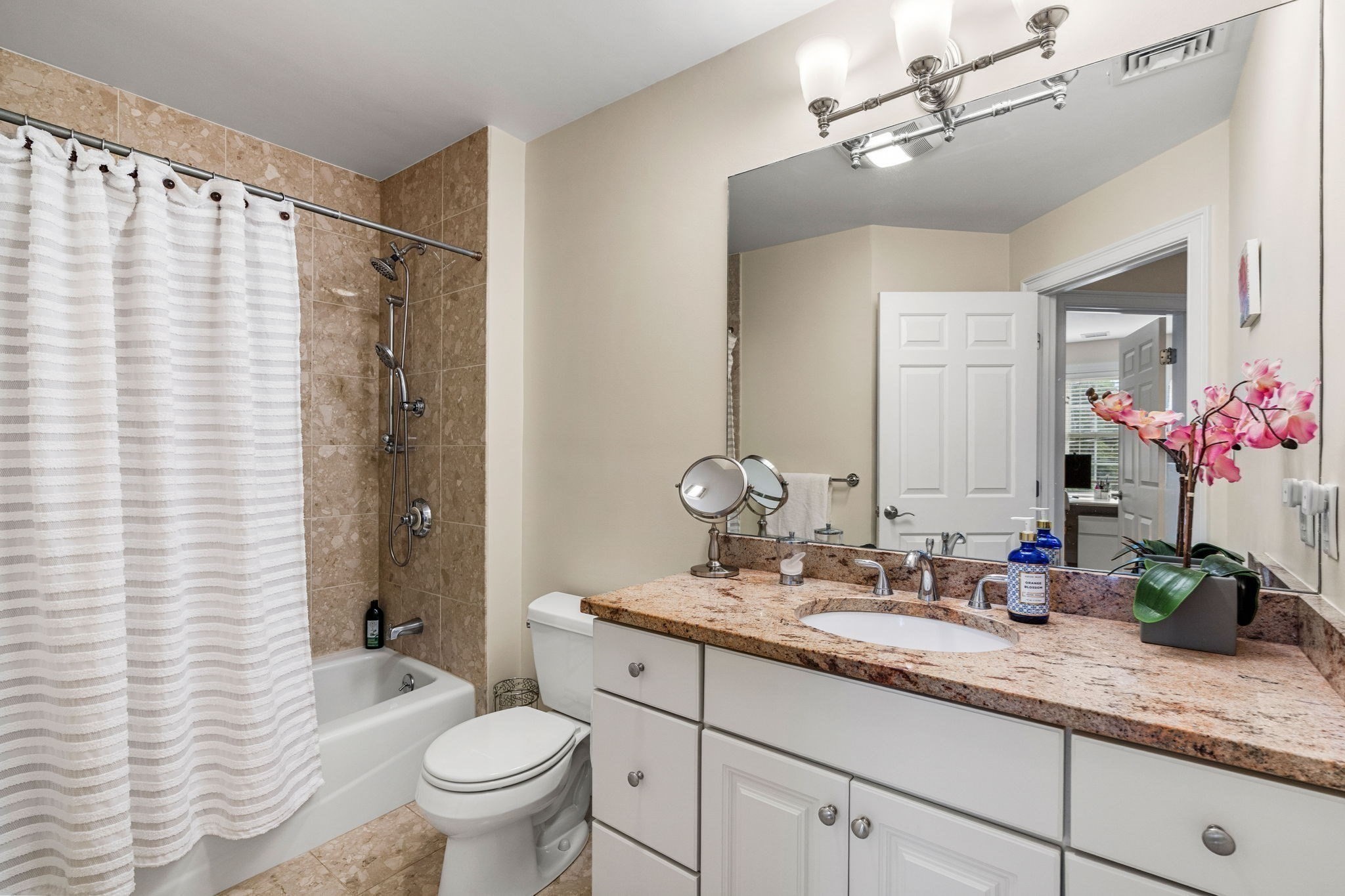 65 Crescent Rd Unit 65, Needham, MA 02494 - Image 26