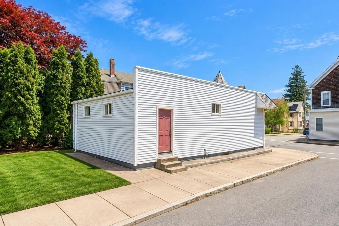 358 Court Street, New Bedford, MA 02740 - Image 2