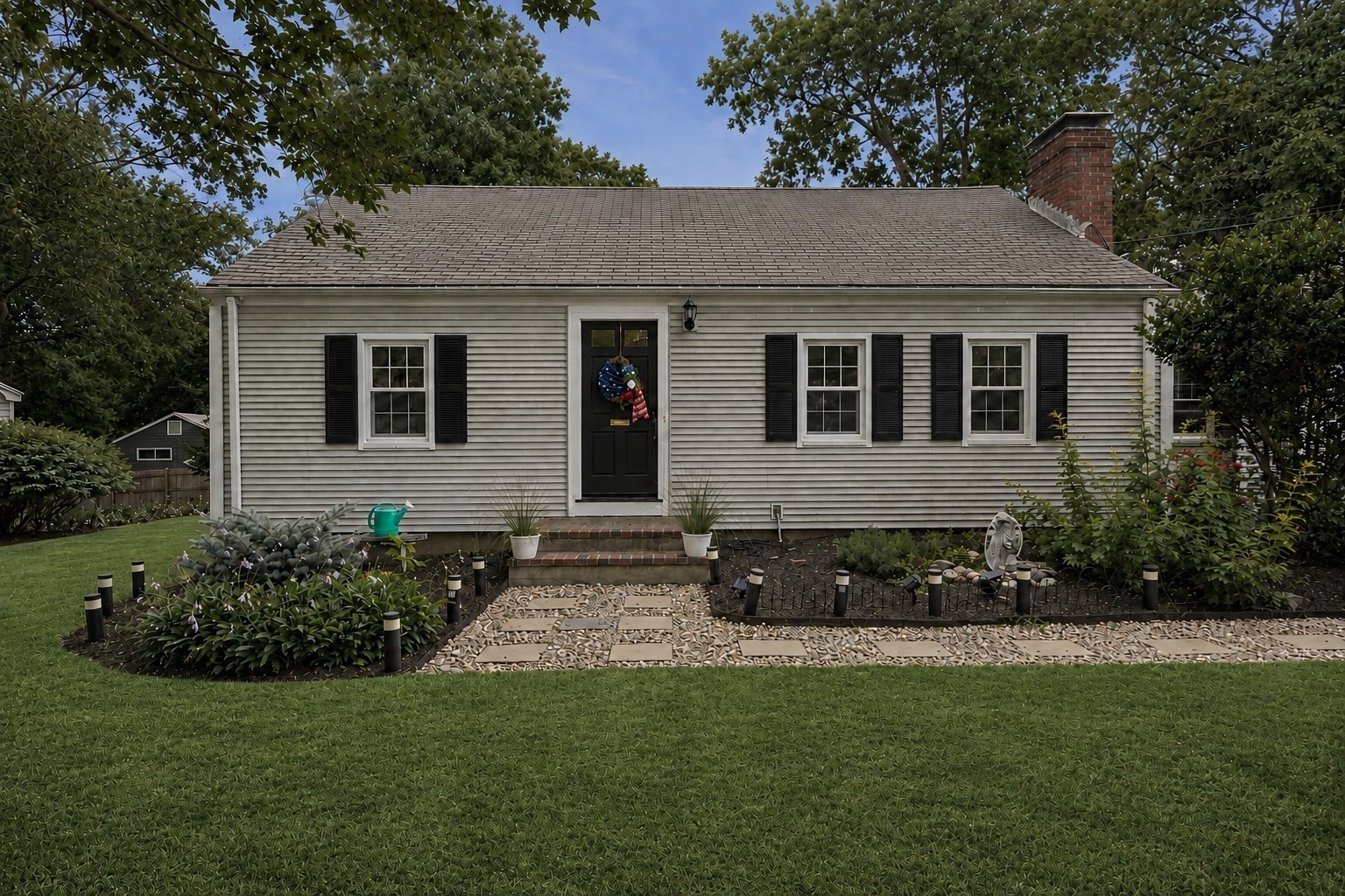25 Moynihan, Hamilton, MA 01982