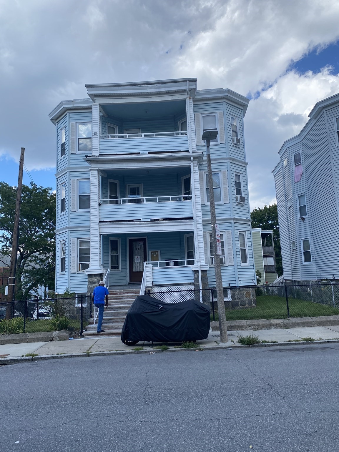 40 Woolson St, Boston - Mattapan, MA 02126