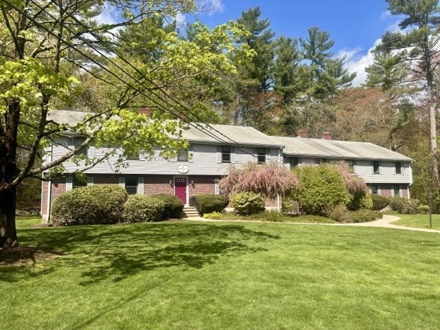 6 Meadowbrook Ln Unit 4, Easton, MA 02375