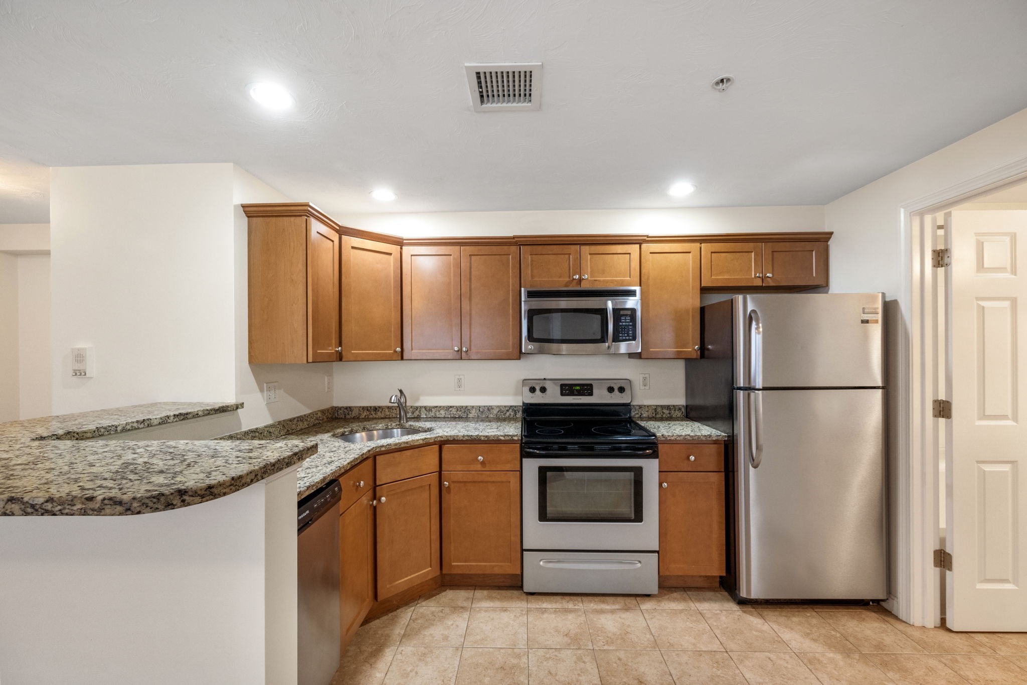 289 North Ave, Abington, MA 02351 - Image 17