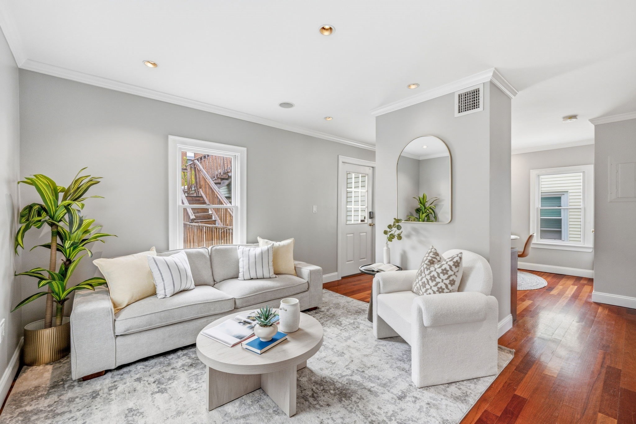 11 Parker St Unit 2, Boston - Charlestown, MA 02129
