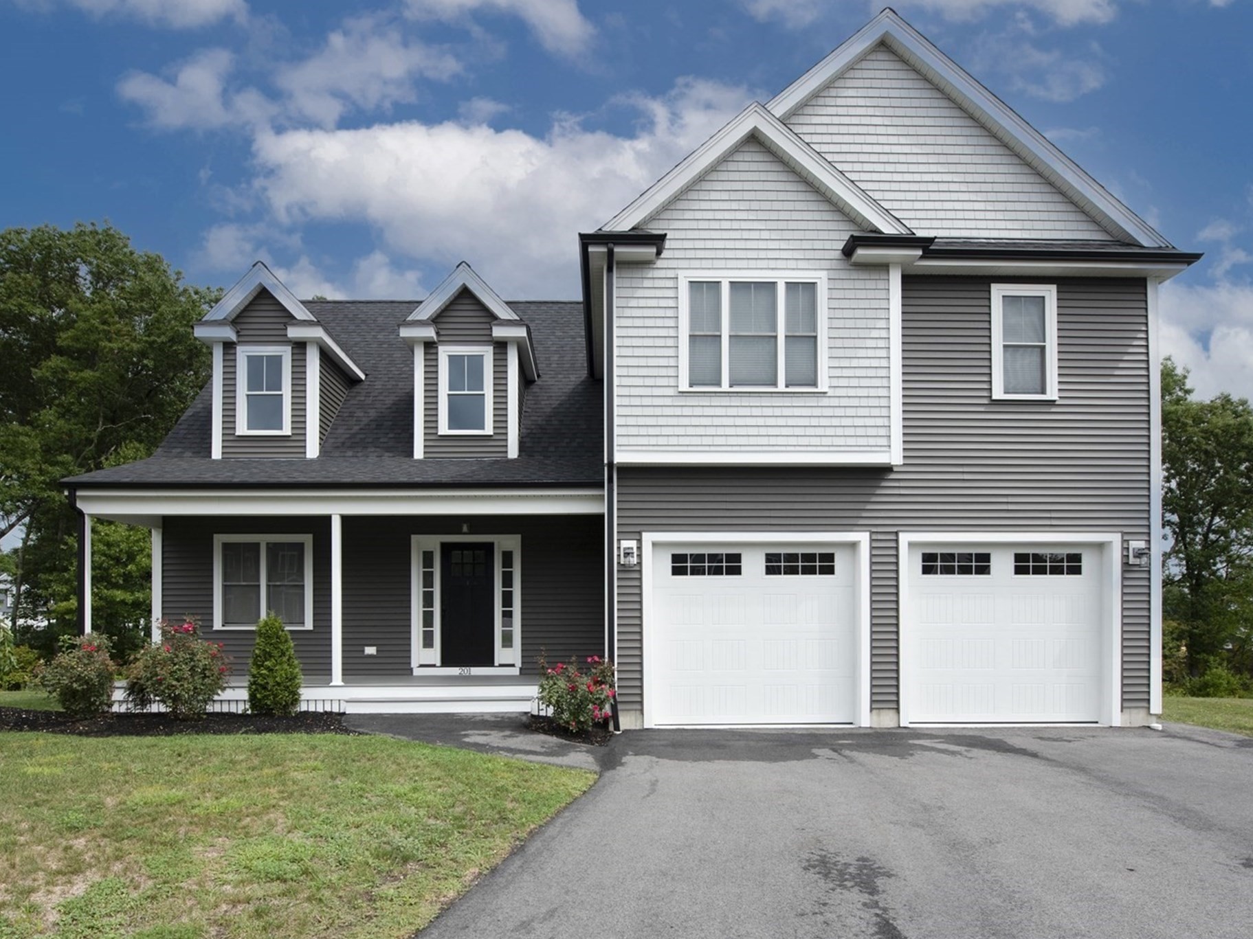 201 Cypress Dr, Brockton, MA 02301