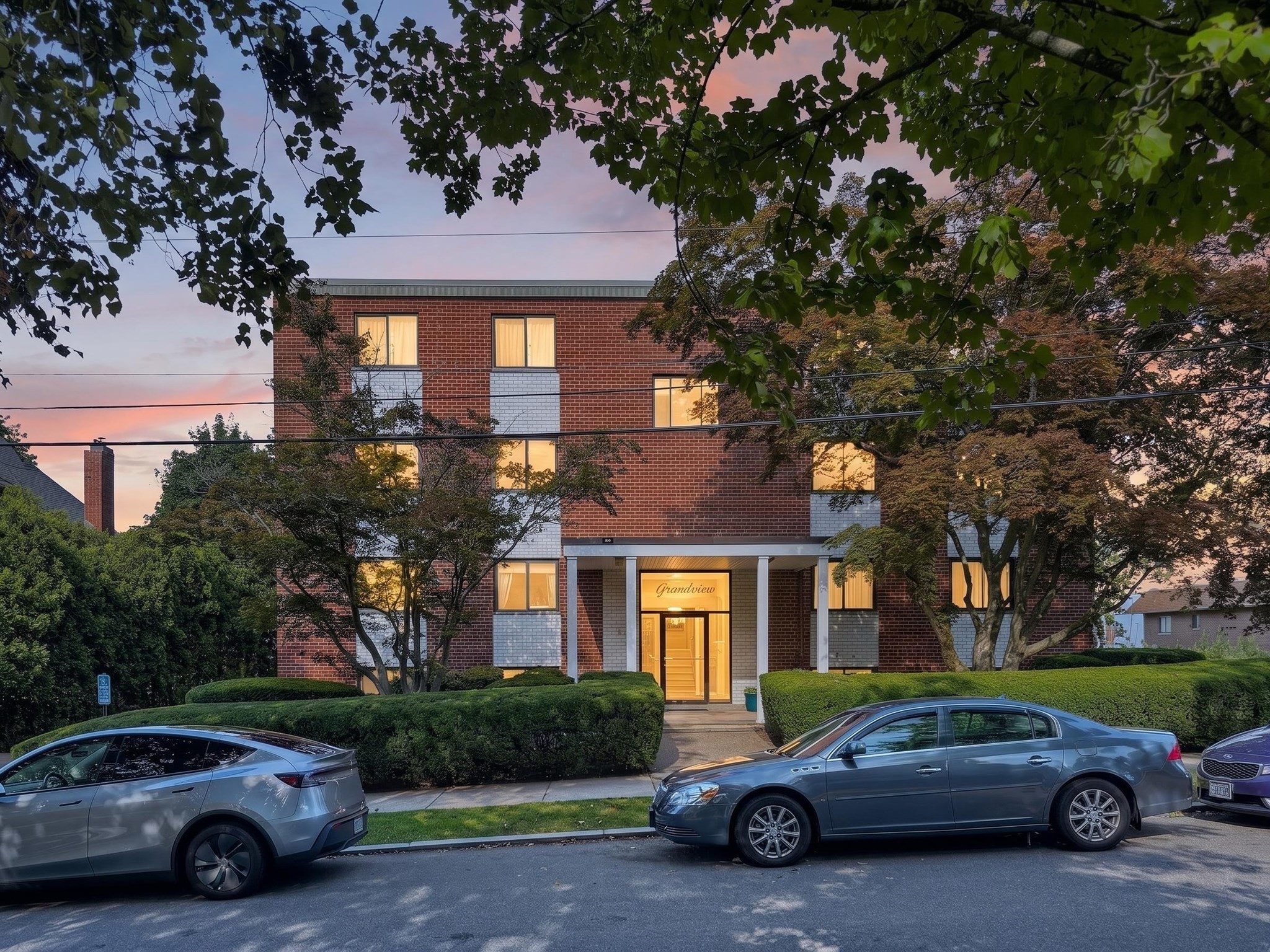 100 Grand View Ave Unit 7B, Quincy, MA 02170