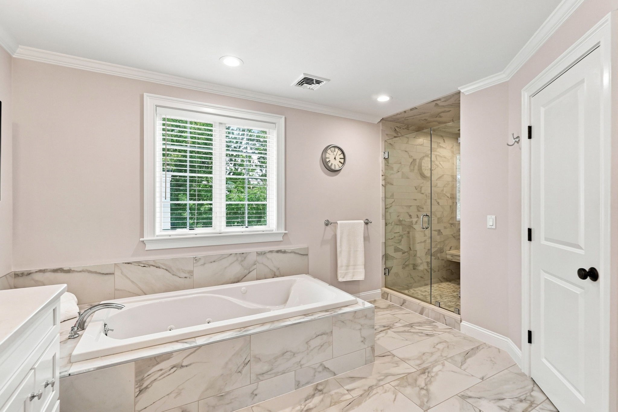 55 Rockwood Ln, Needham, MA 02492 - Image 21