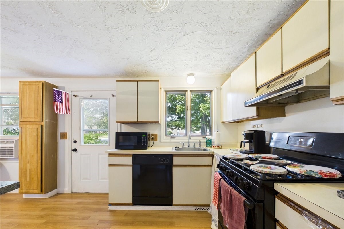 600 N Montello St Unit 3, Brockton, MA 02301 - Image 13