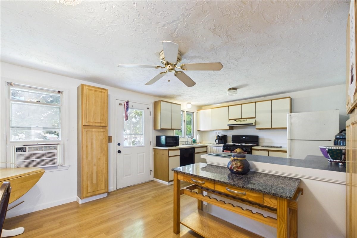 600 N Montello St Unit 3, Brockton, MA 02301 - Image 10