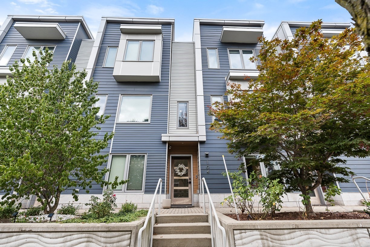 104 Liverpool St Unit 104, East Boston, Boston, MA 02128