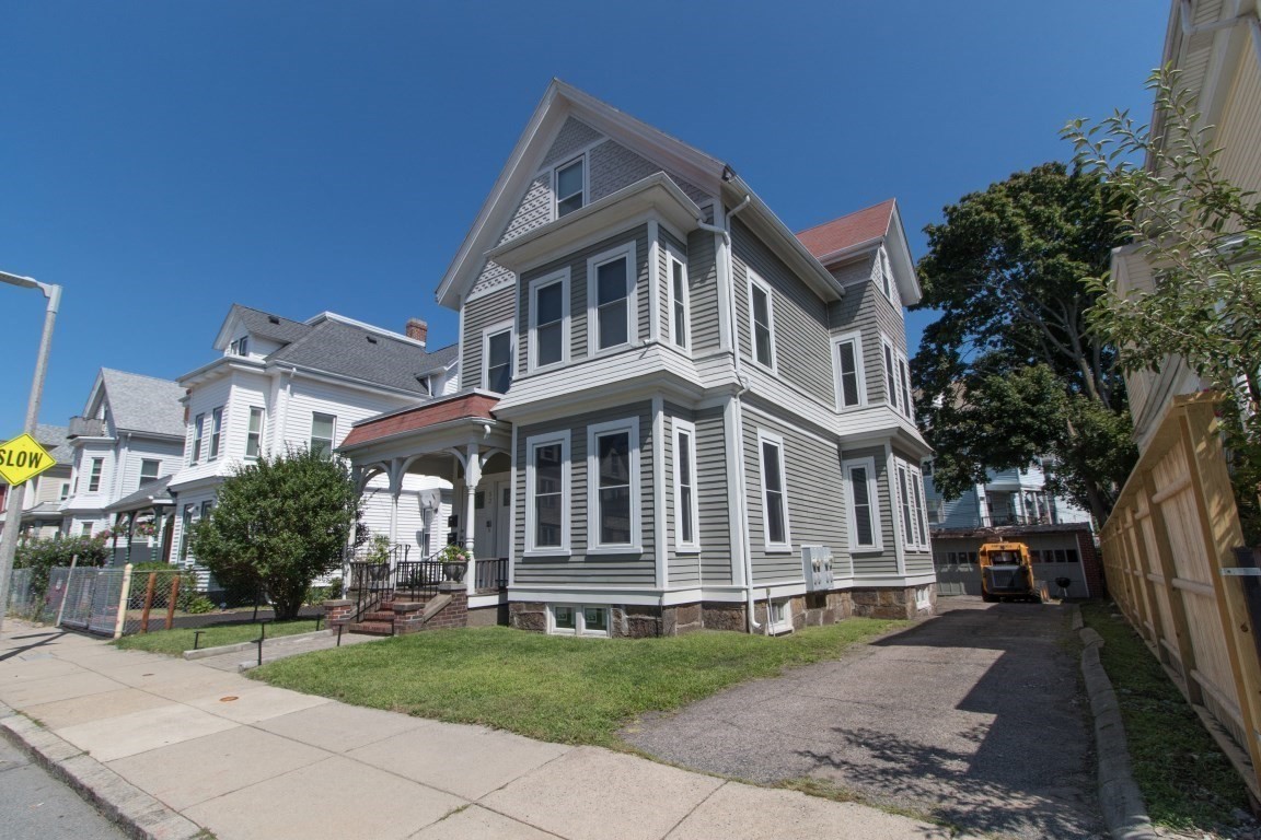 52 Hartford St, Dorchester, Boston, MA 02125