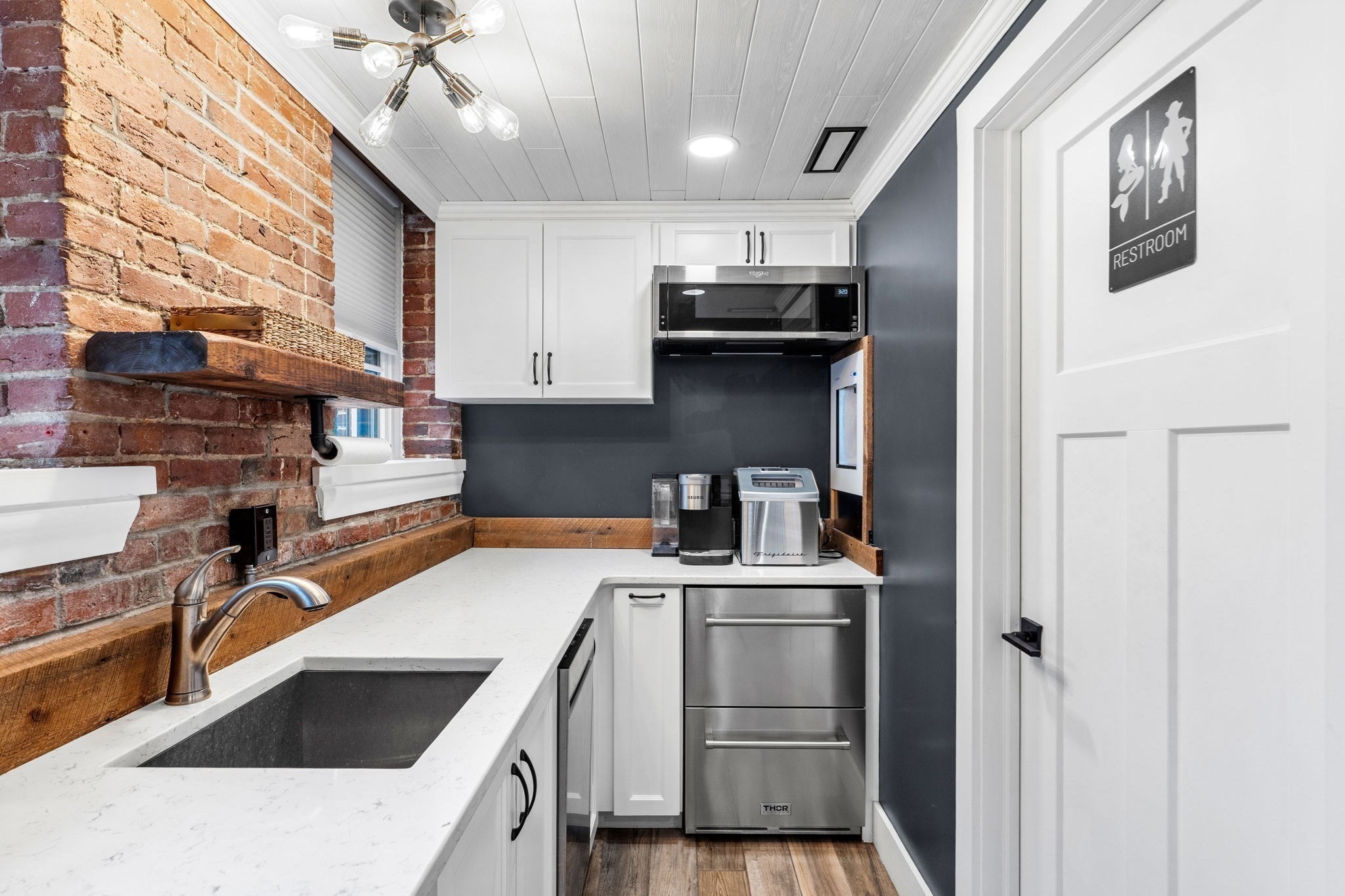 19 Pleasant Street Unit 103, Newburyport, MA 01950 - Image 14