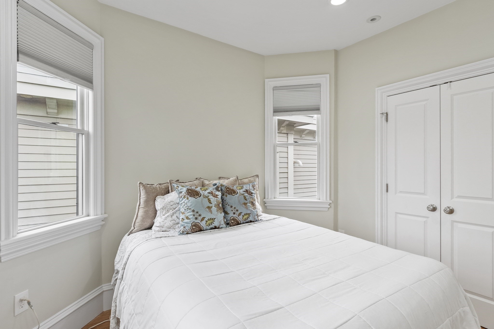 15 Howell St Unit 3, Dorchester, Boston, MA 02125 - Image 20