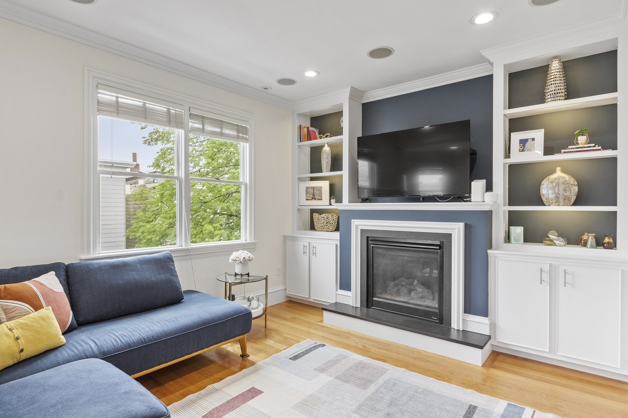 15 Howell St Unit 3, Dorchester, Boston, MA 02125 - Image 4