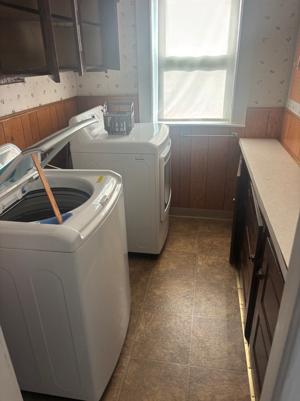 48 Gertrude Ave, Lowell, MA 01851 - Image 6