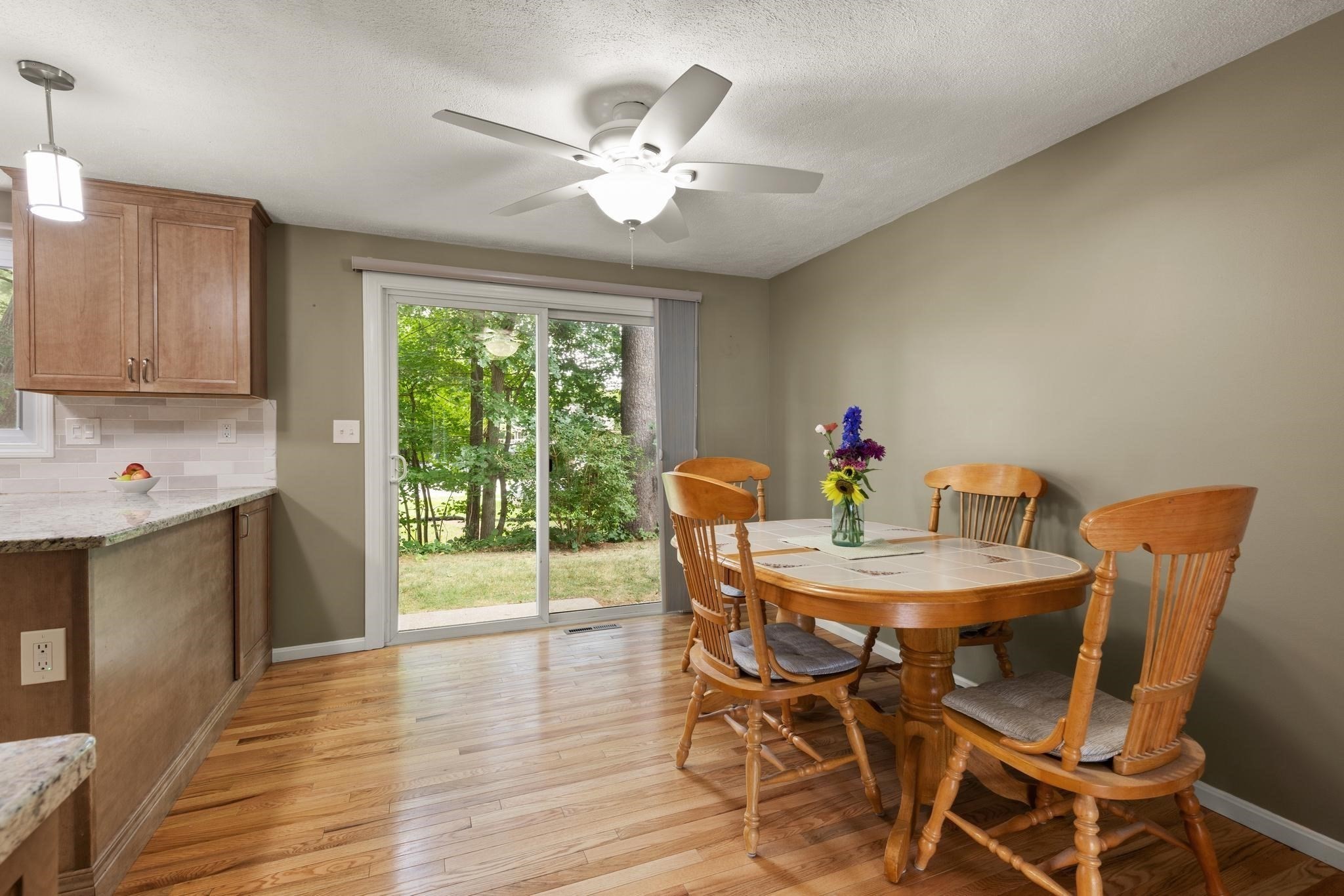 32 Frederick Unit 3, Dracut, MA 01826