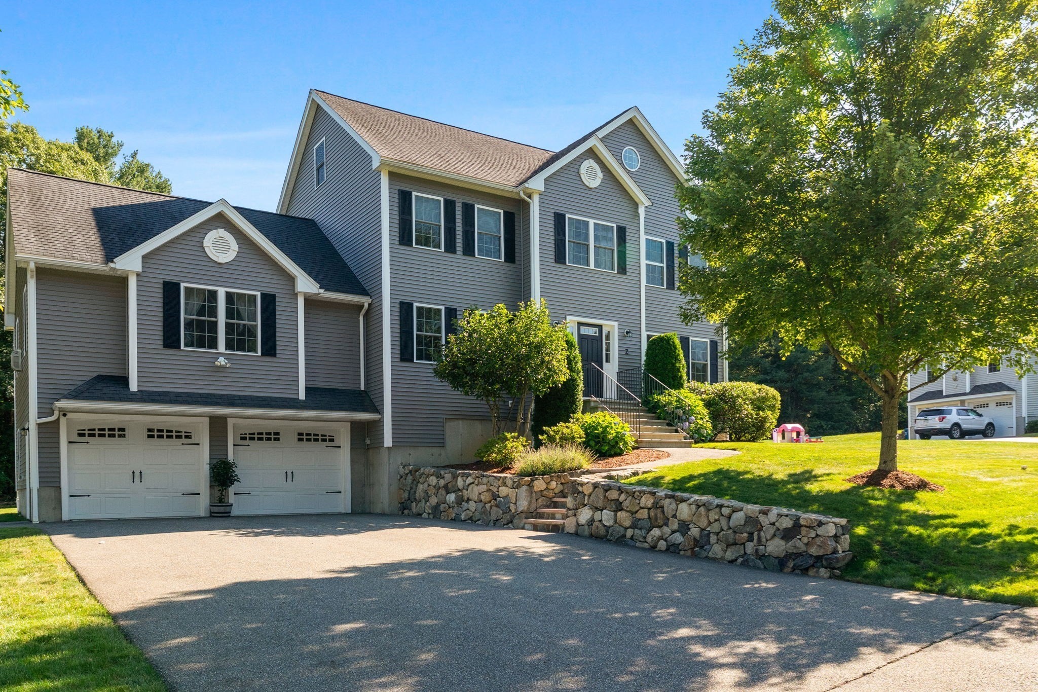 2 Zackney Drive, Billerica, MA 01821