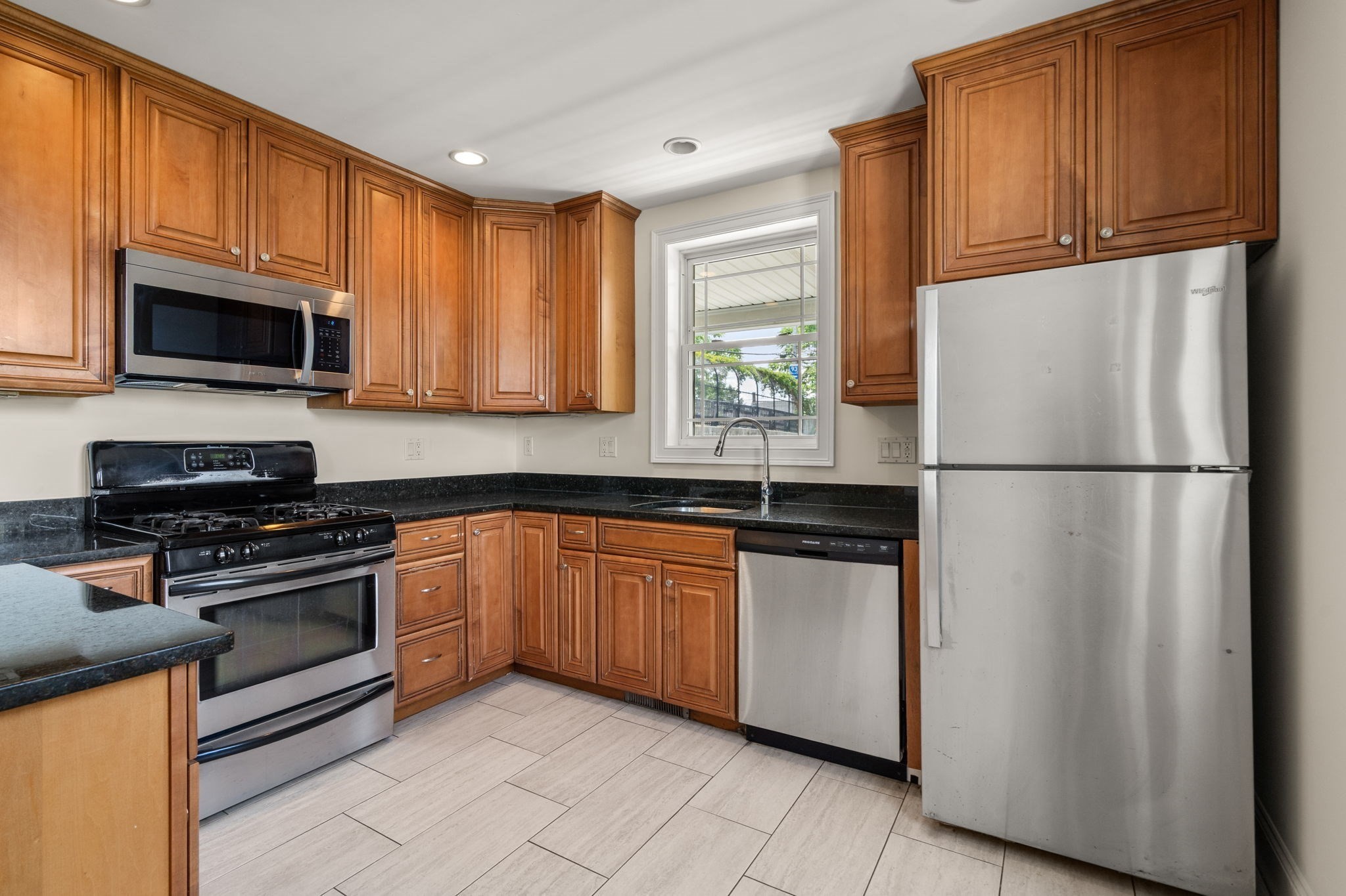 62 Redfield St Unit 62, Dorchester, Boston, MA 02122 - Image 20