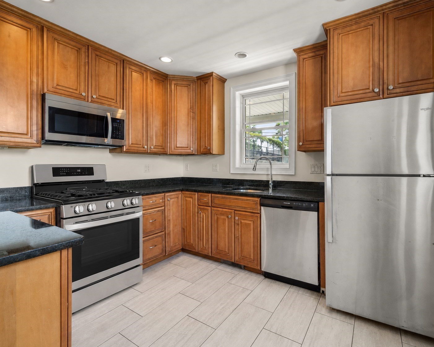 62 Redfield St Unit 62, Dorchester, Boston, MA 02122 - Image 6