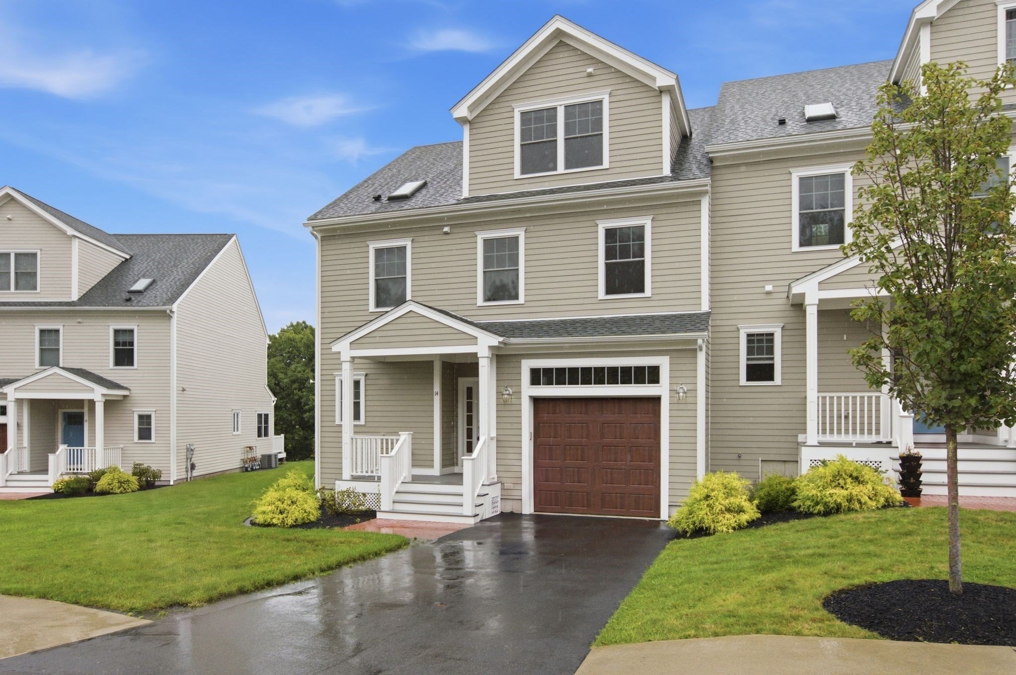 14 Blueberry Hill Ln Unit 14, Melrose, MA 02176