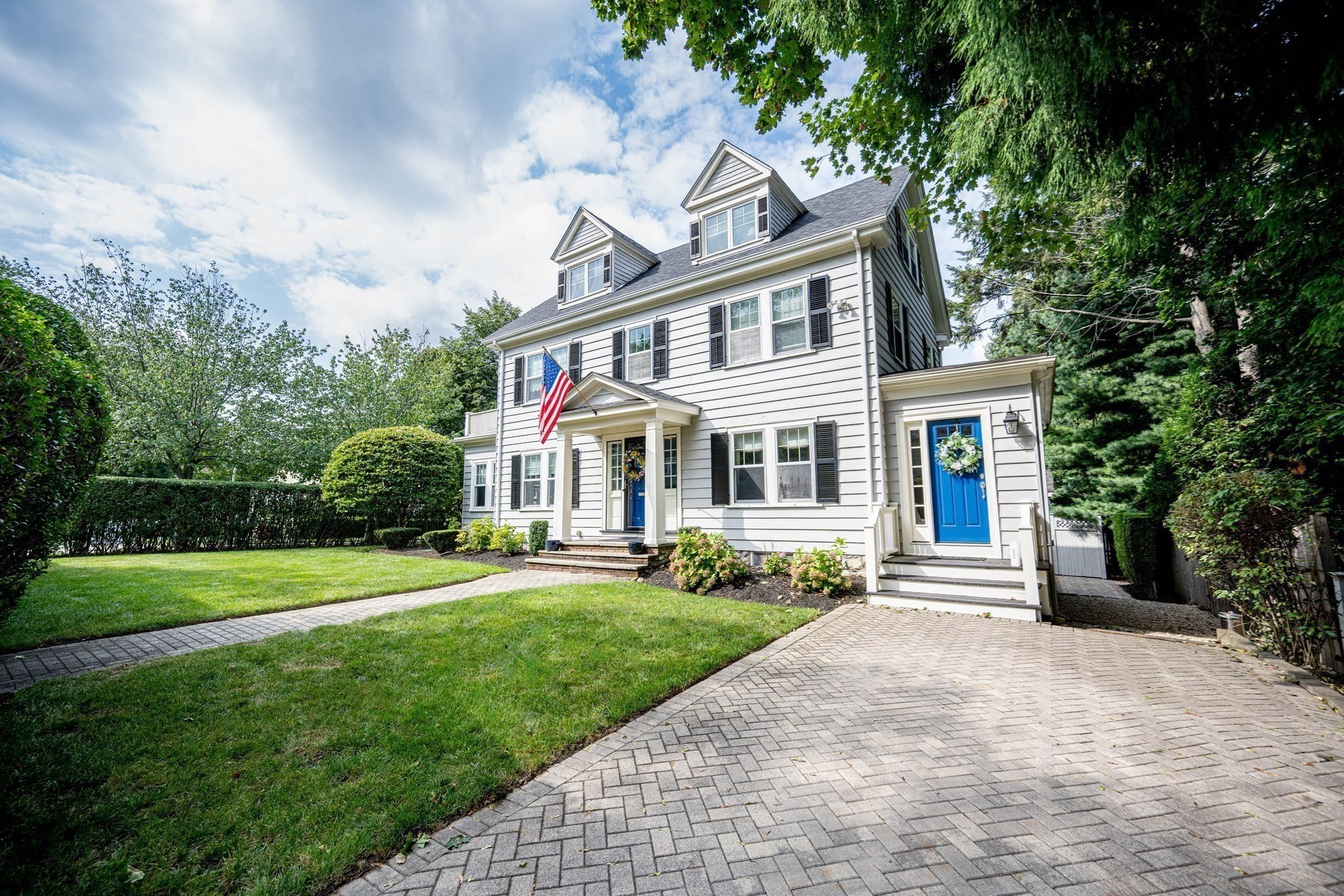 6 Geneva Rd, Melrose, MA 02176