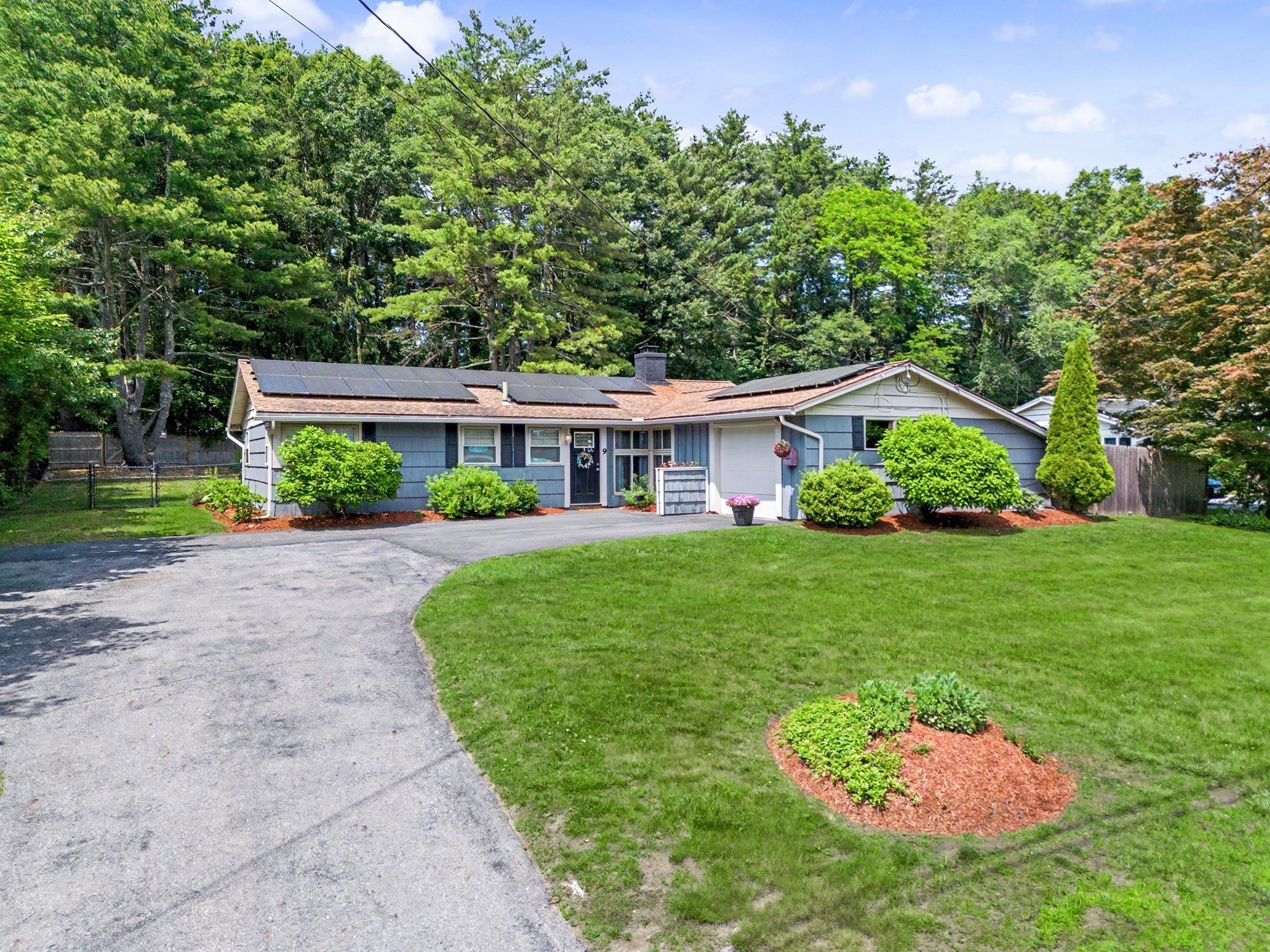 9 Joseph Rd, Framingham, MA 01701