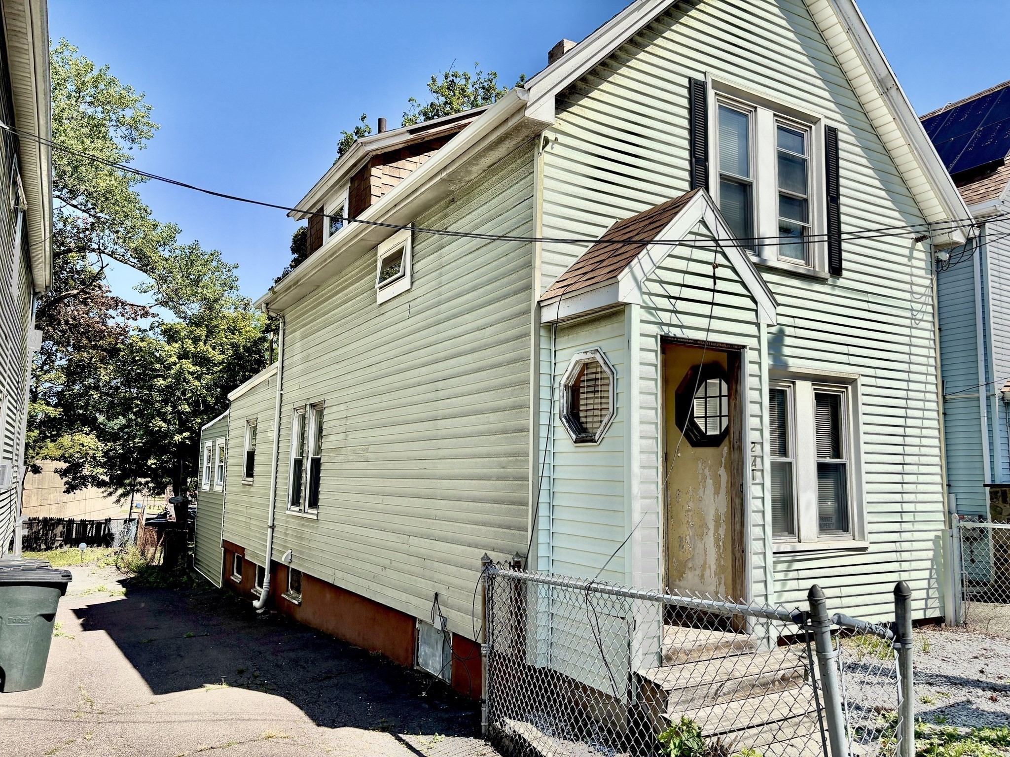 241 Webster Ave, Chelsea, MA 02150