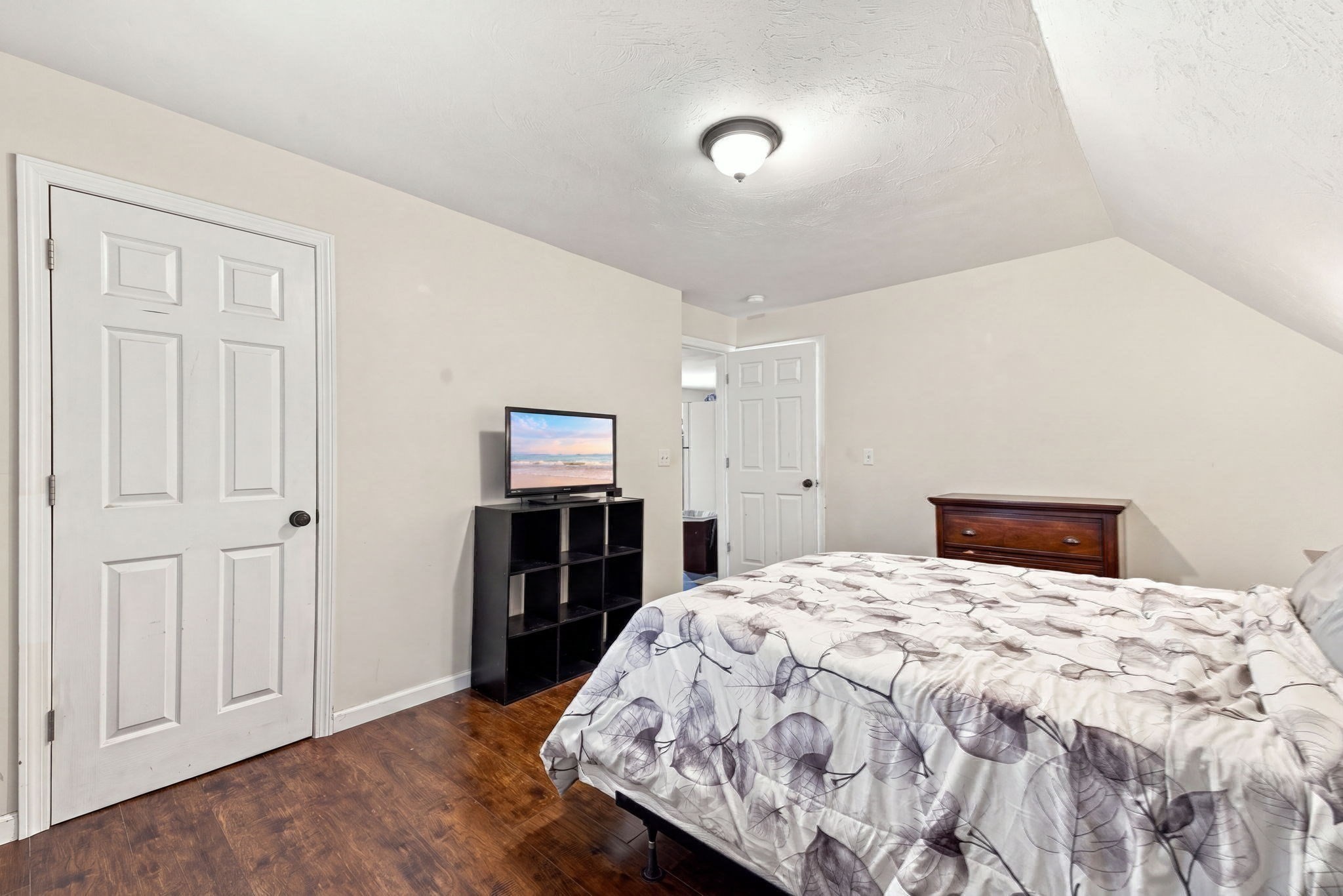 27 Regan St, Gardner, MA 01440 - Image 33