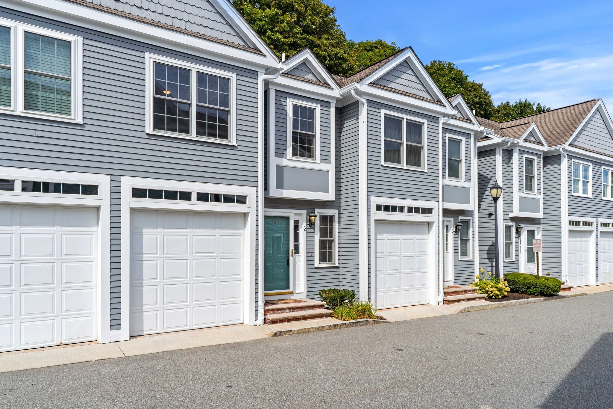 201 Main St Unit 2, Woburn, MA 01801