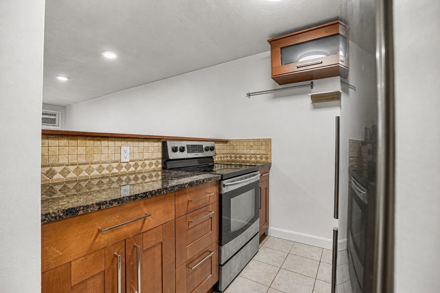 32 Whites Ave. Unit D13, Watertown, MA 02472 - Image 4