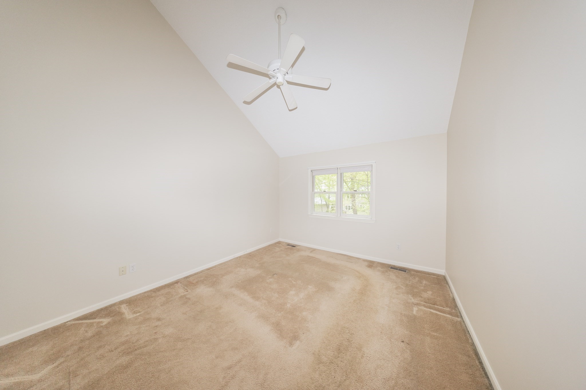 49 Bishops Forest Dr Unit 49, Waltham, MA 02452 - Image 25