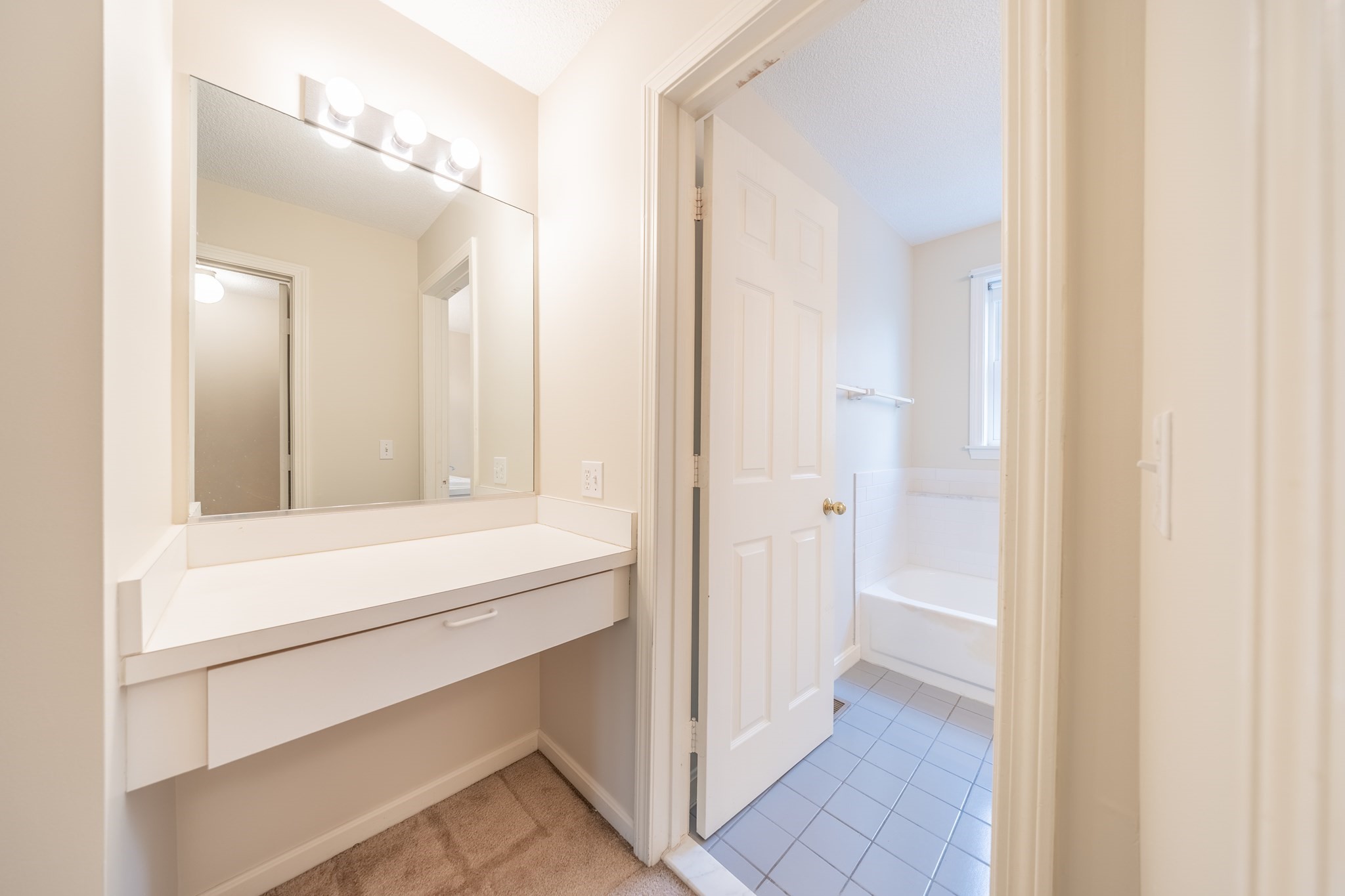 49 Bishops Forest Dr Unit 49, Waltham, MA 02452 - Image 27