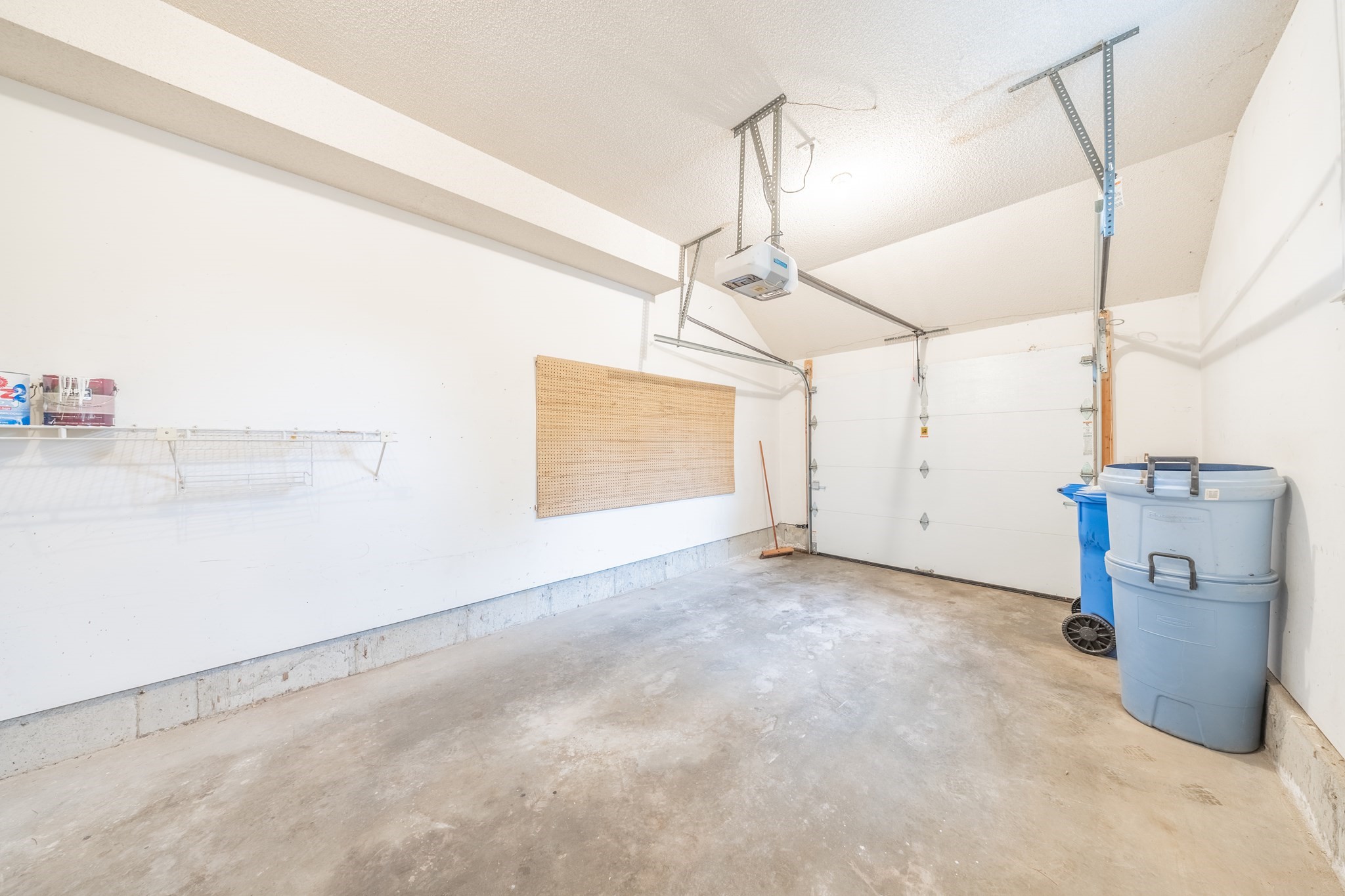 49 Bishops Forest Dr Unit 49, Waltham, MA 02452 - Image 31
