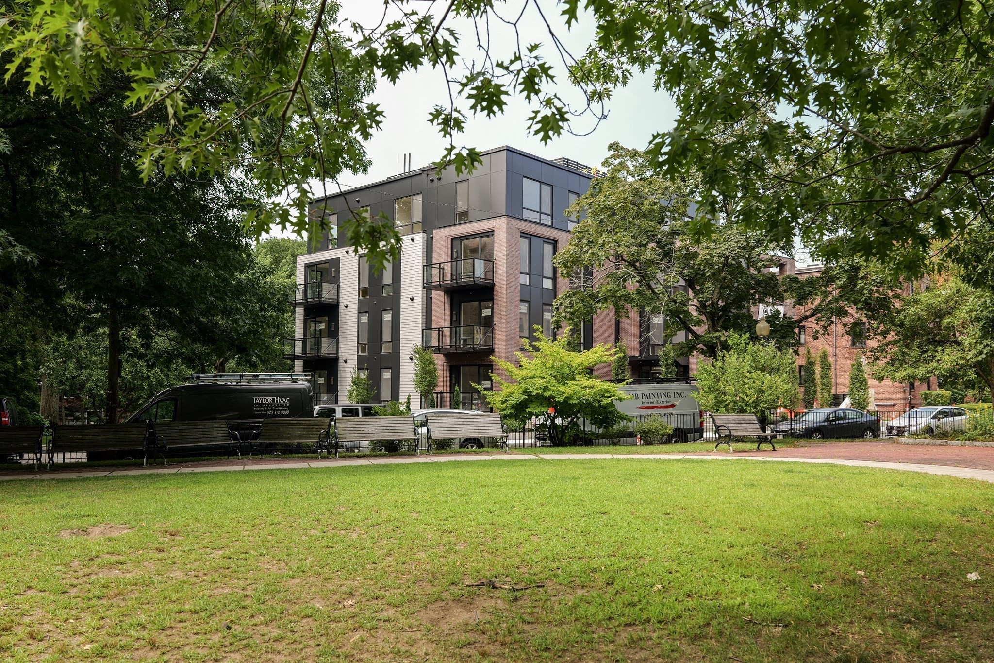 80 Vernon Street Unit Unit 1-A, Brookline, MA 02446