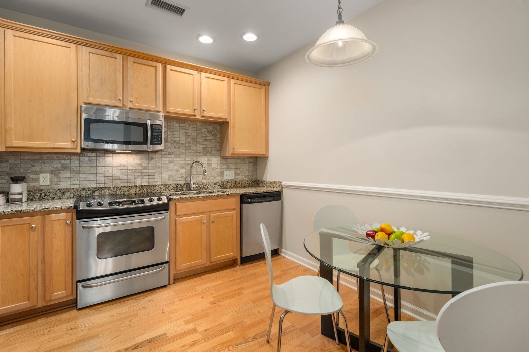 132 Clocktower Drive Unit 113, Waltham, MA 02452 - Image 6