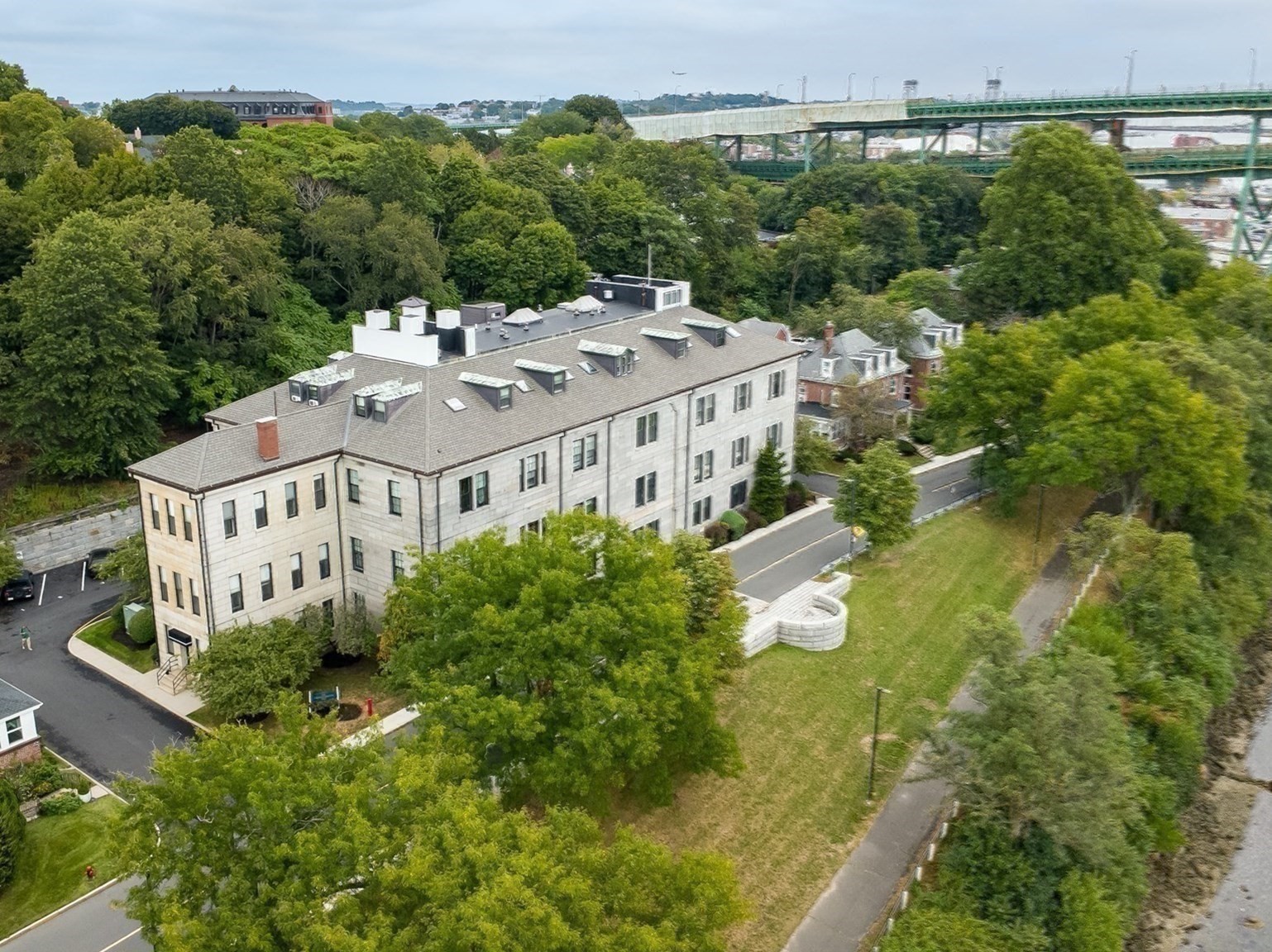 100 Commandants Way Unit 107, Chelsea, MA 02150