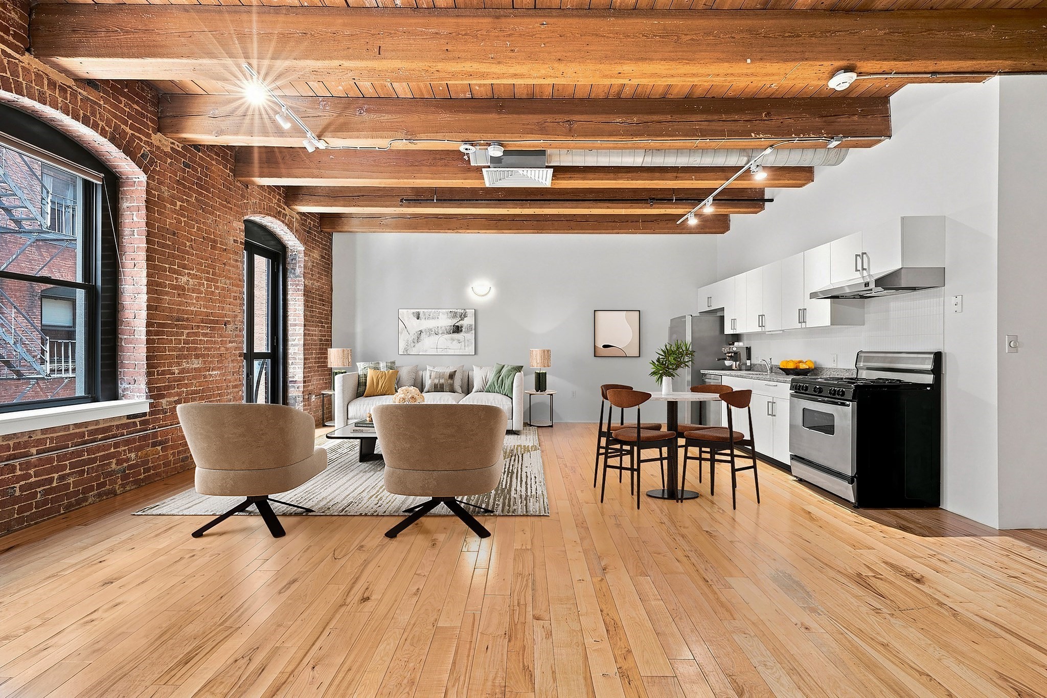 21 Wormwood St. Unit 323, Seaport, Boston, MA 02210 - Image 2