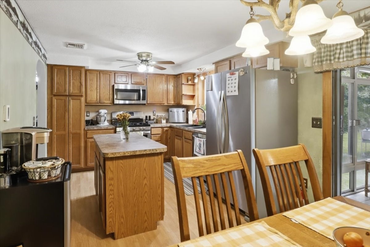 49 Bakerville Rd, Dartmouth, MA 02748 - Image 8
