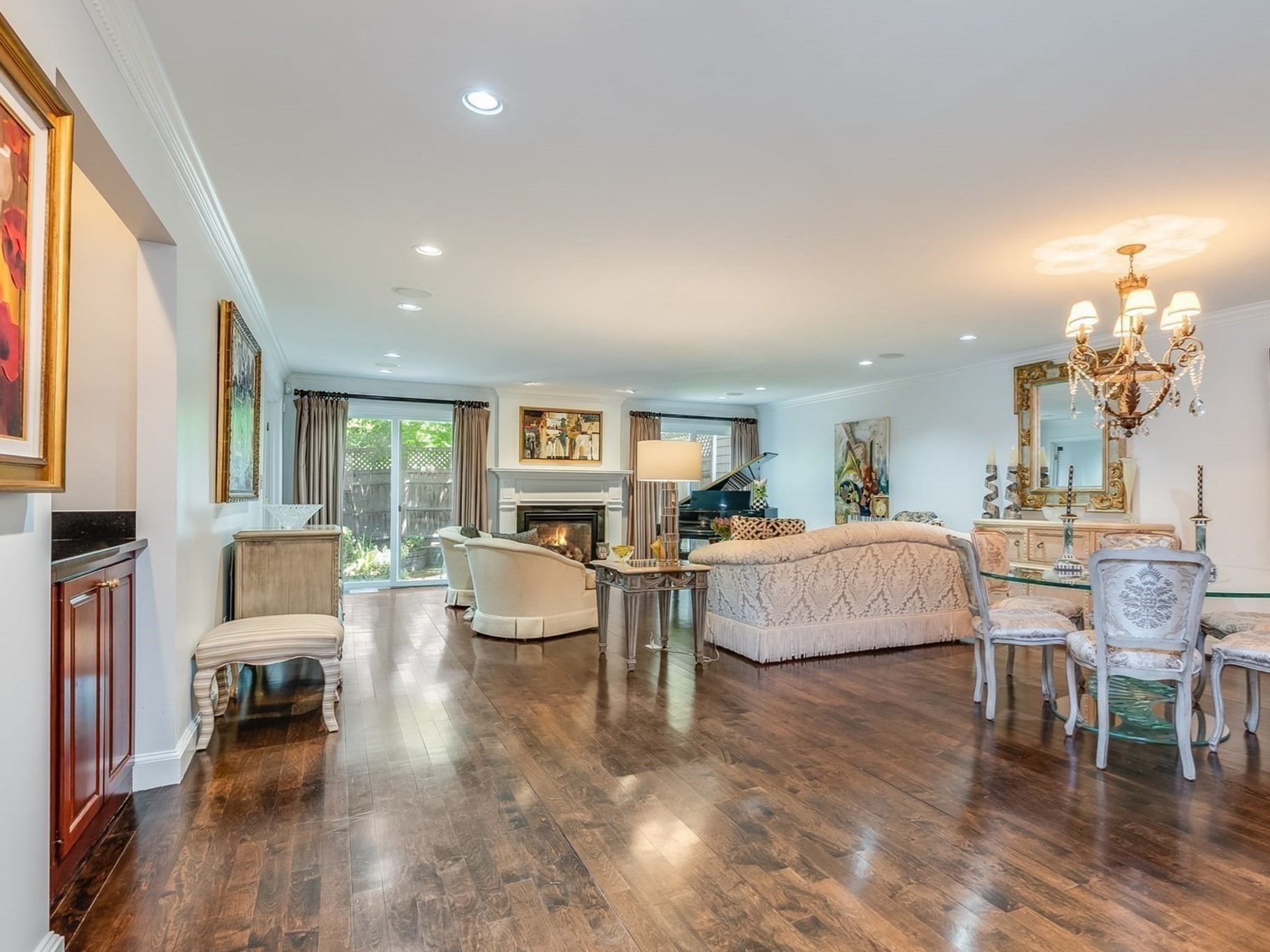 439 Dedham Street Unit C, Newton, MA 02459
