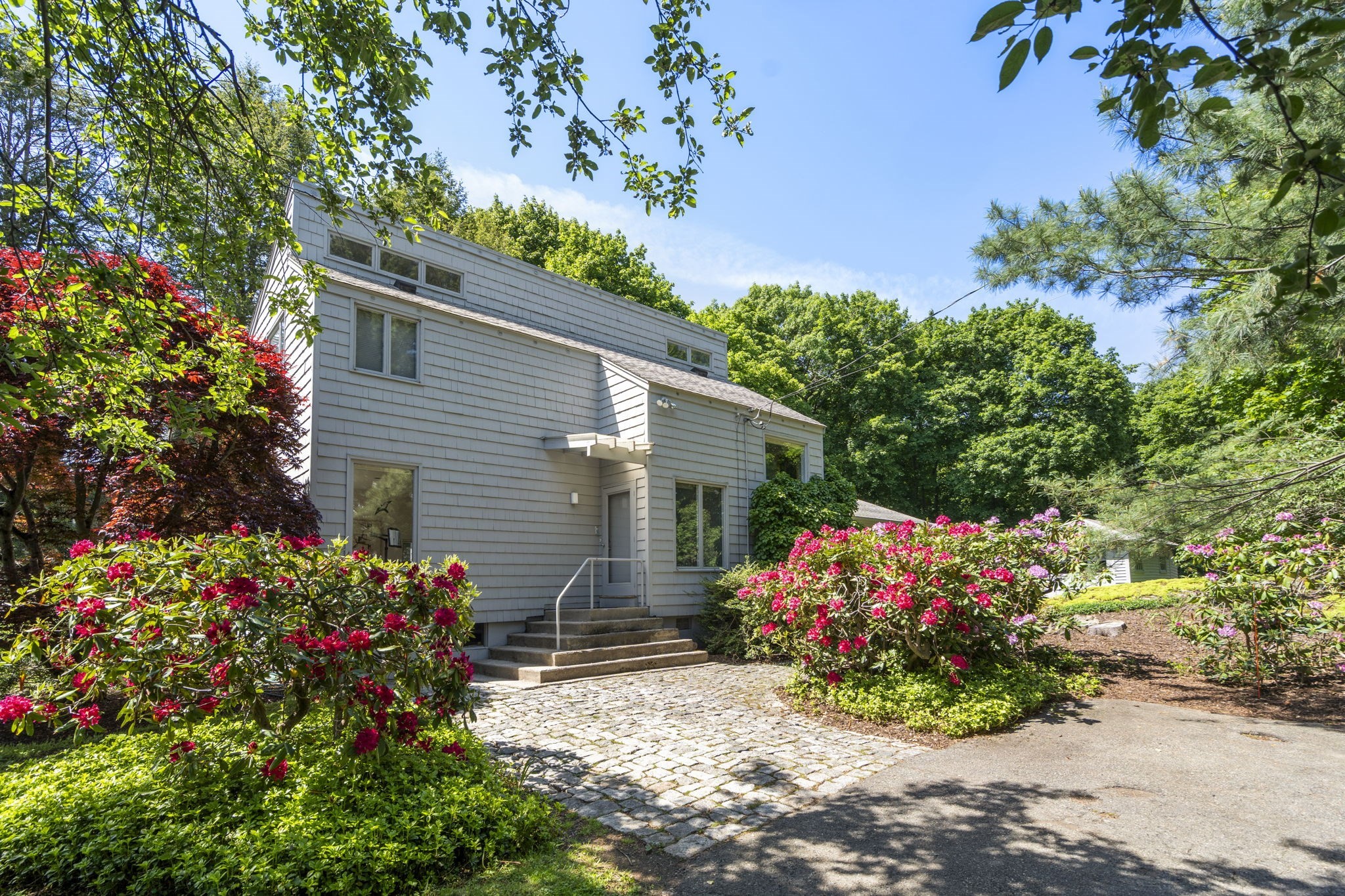 287 Glen Rd, Weston, MA 02493