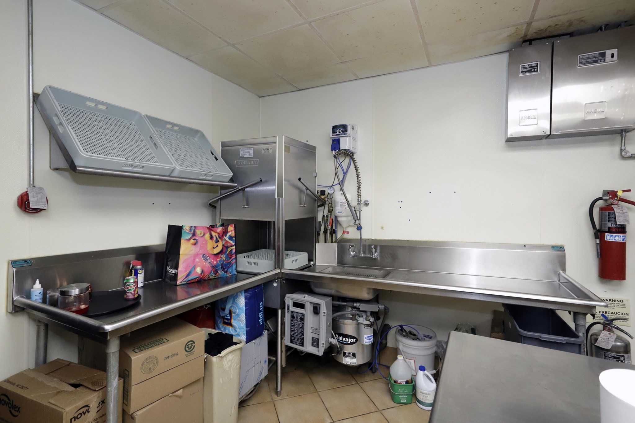 1608 Acushnet Ave, New Bedford, MA 02746 - Image 25