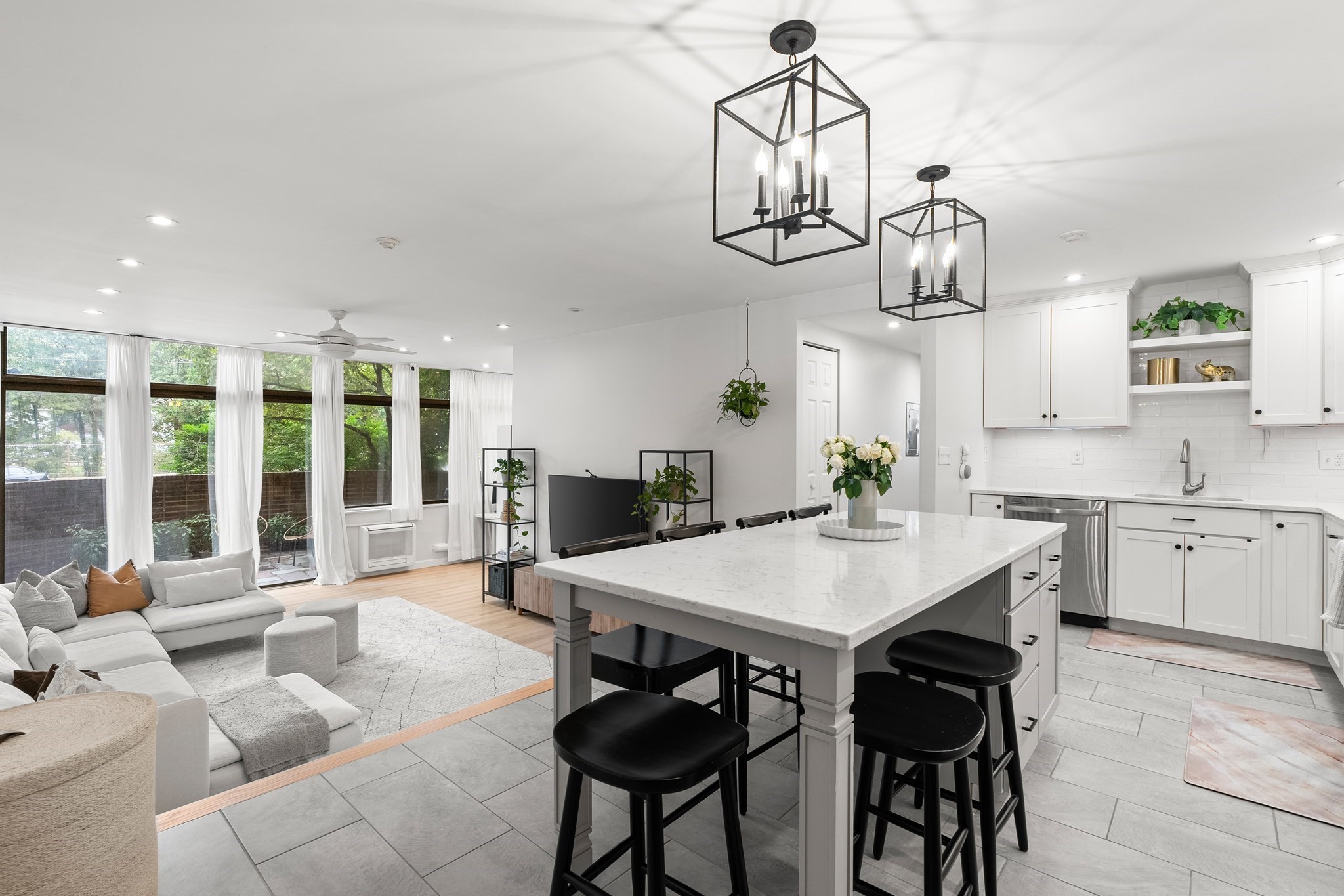 77 Adams Unit 101, Quincy, MA 02169