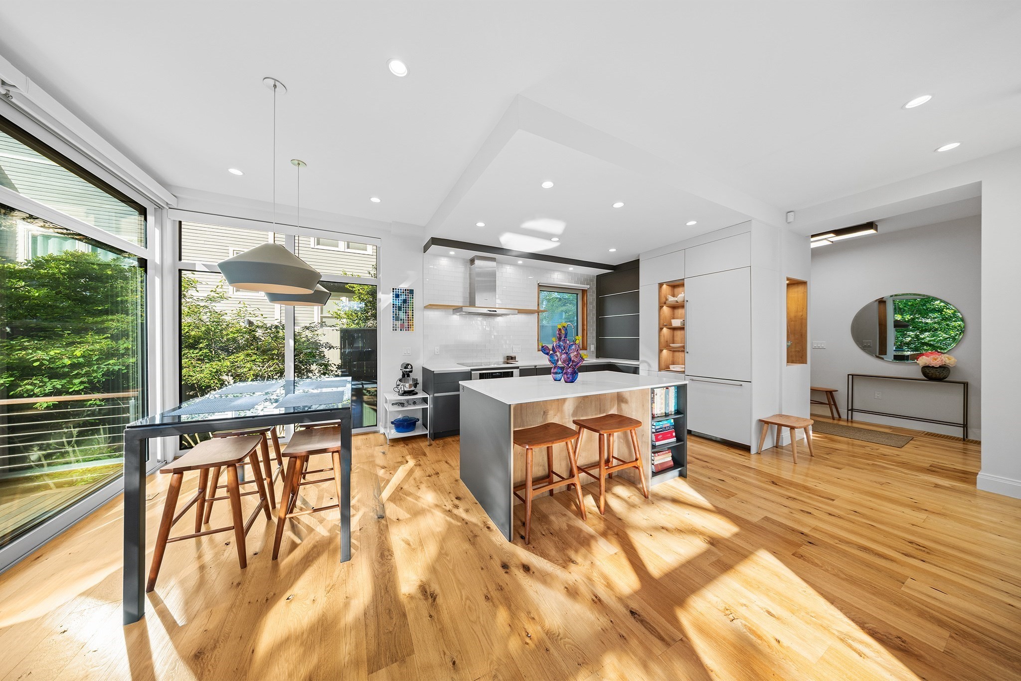 137 Walden St Unit #137, Cambridge, MA 02140