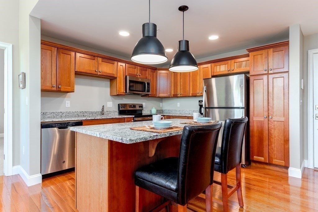 18 Eagle Nest Unit 332, Clinton, MA 01510