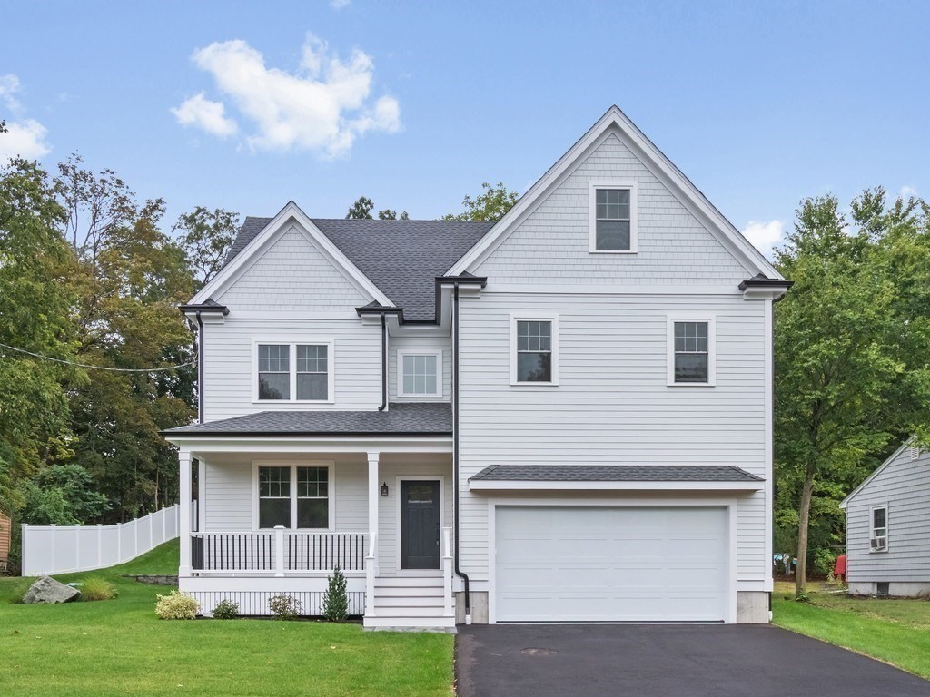 113 Warwick Avenue, Waltham, MA 02452