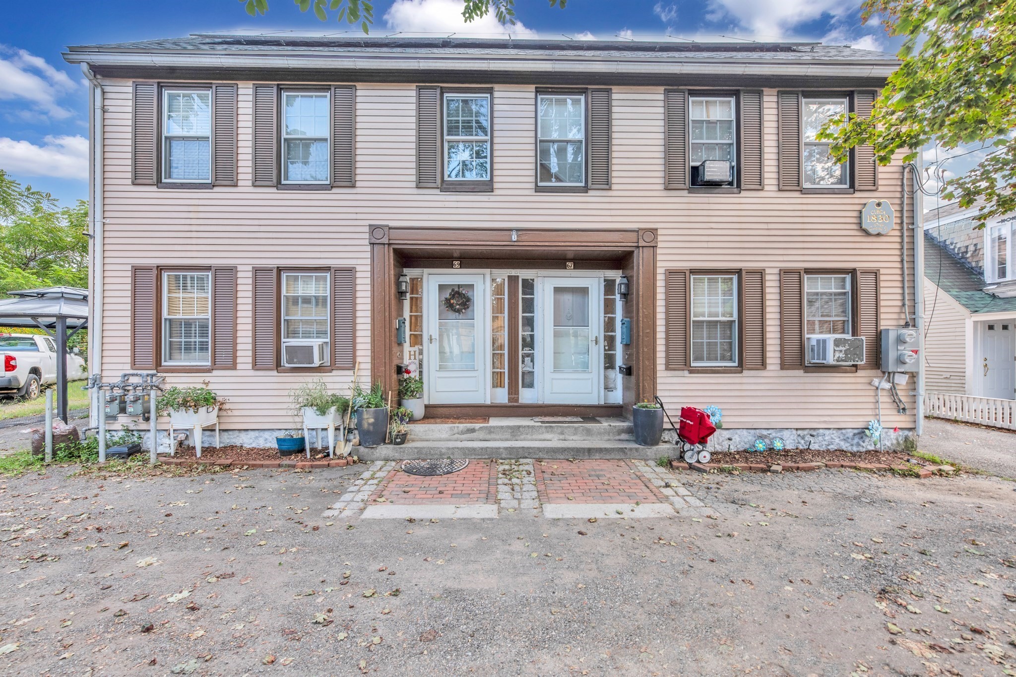 67 Central St, Fitchburg, MA 01420