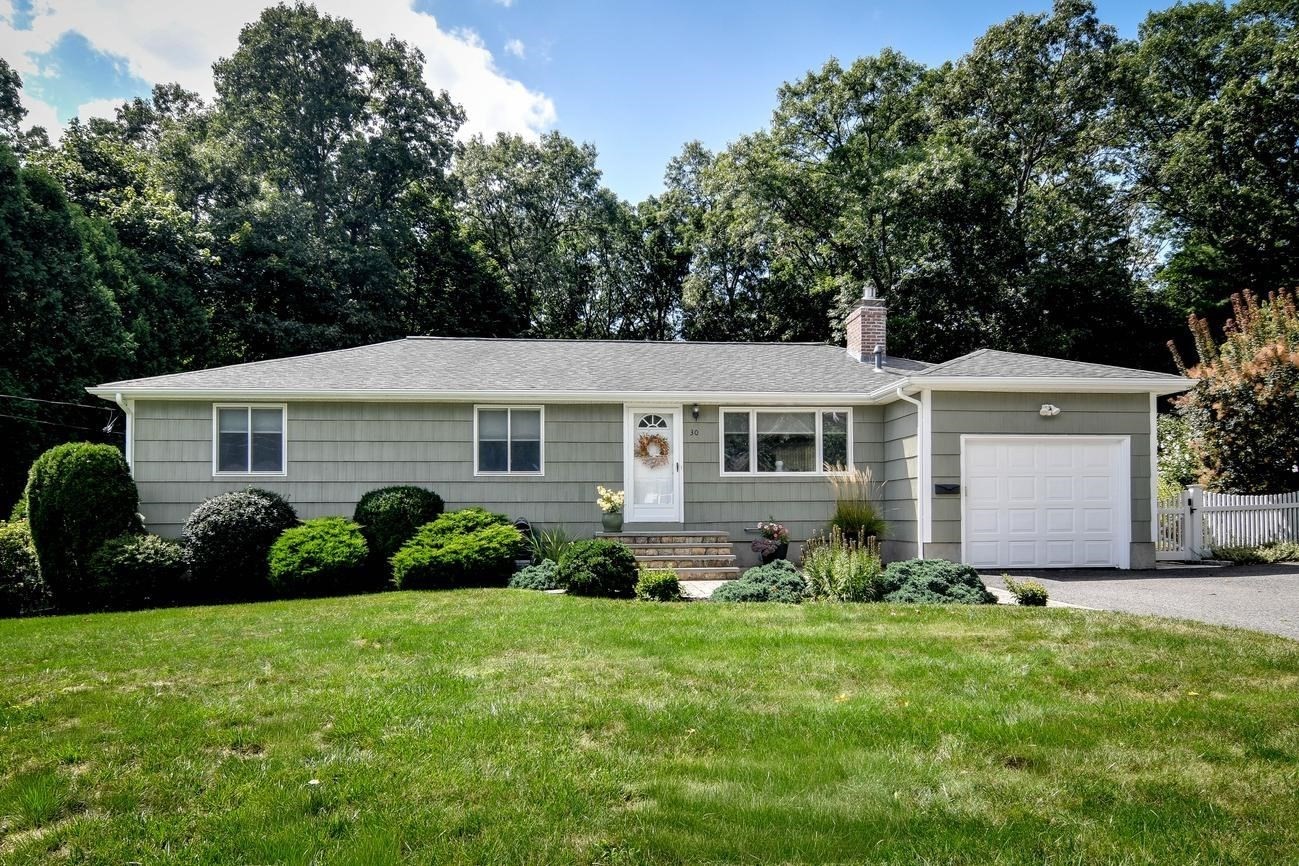 30 Lyman Road, Framingham, MA 01701