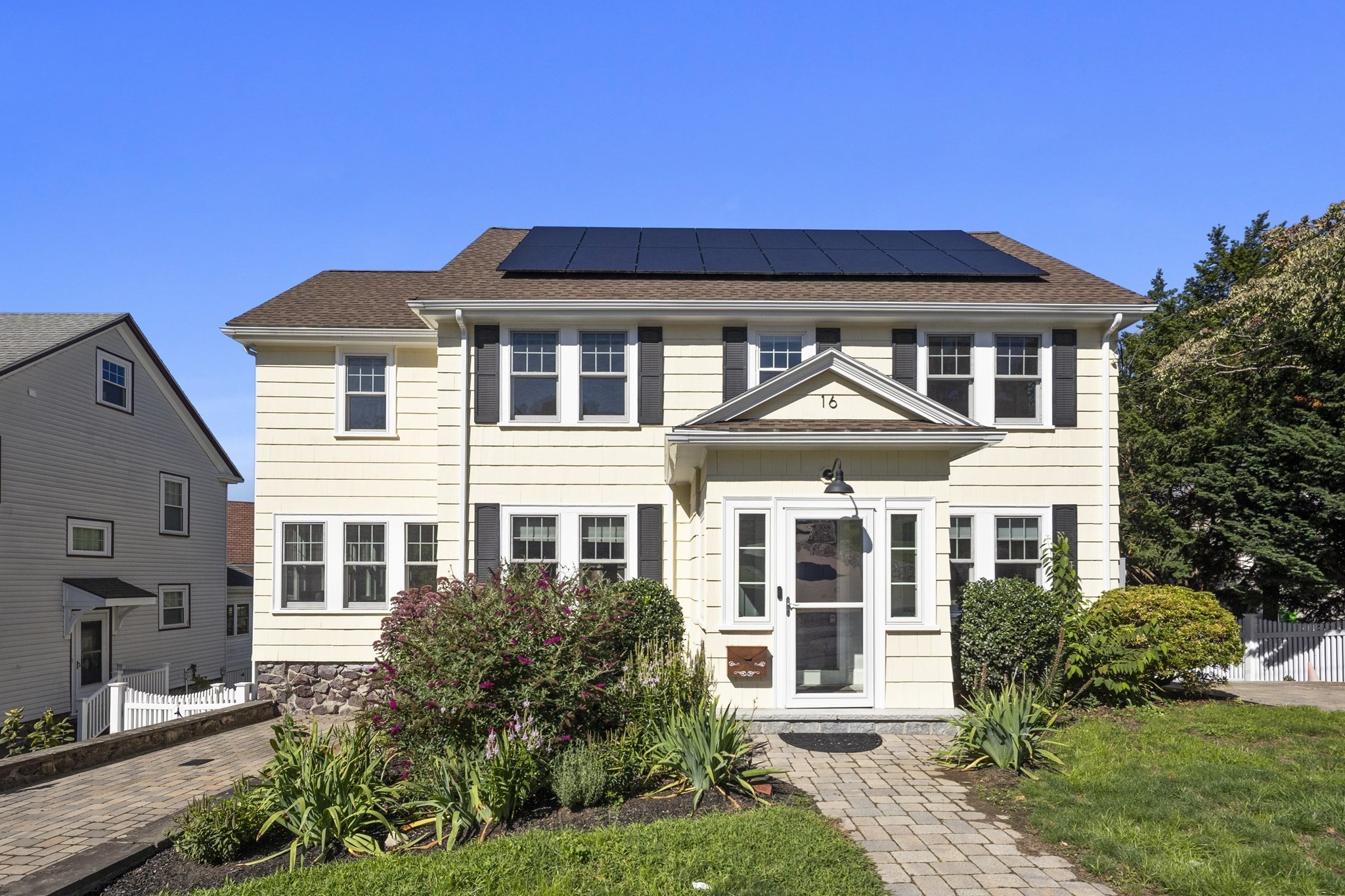16 Rural Ave, Medford, MA 02155
